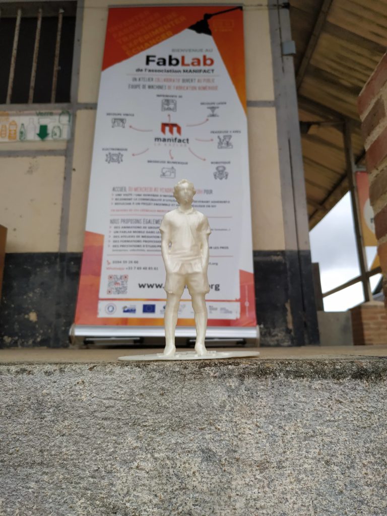 Impression 3D Statuette Tremplin Numérique MANIFACT